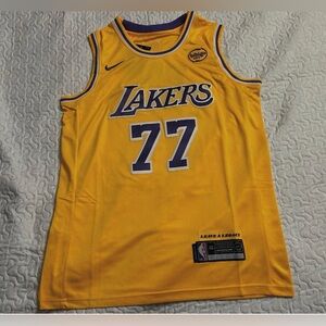 Youth sized Nike Lakers Gold Basketball Jersey
